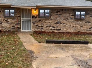 2409 S Cypress St, Pine Bluff, AR 71603