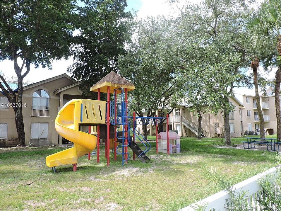 2nd image of 10630 SW 157th Ct APT 108