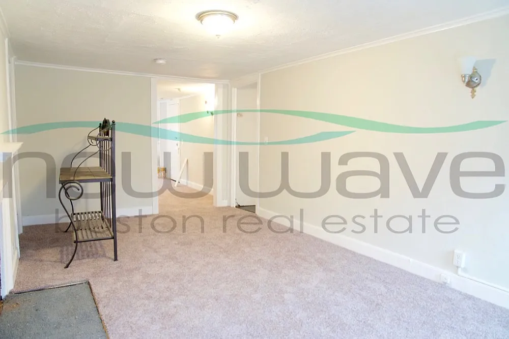 1 bed, 500 sqft, $2,700 — Photo 3
