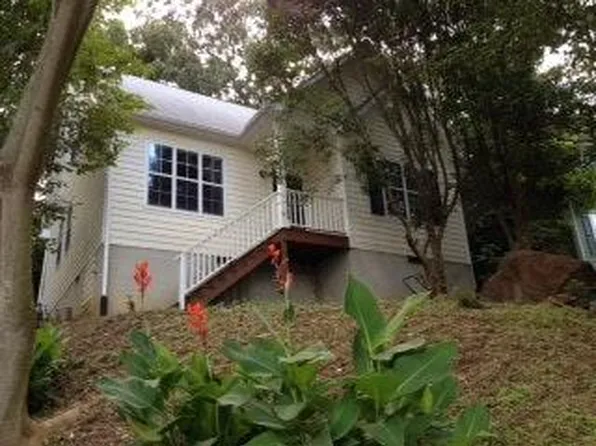 112 Fan Branch Ln, Chapel Hill, NC 27516