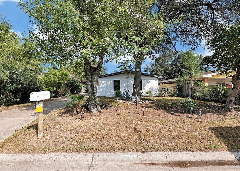 1st image of 2108 Camellia Ave