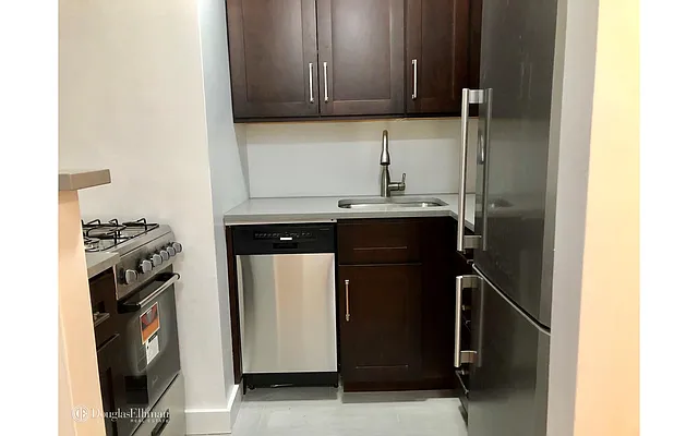 Rented by Douglas Elliman | media 9