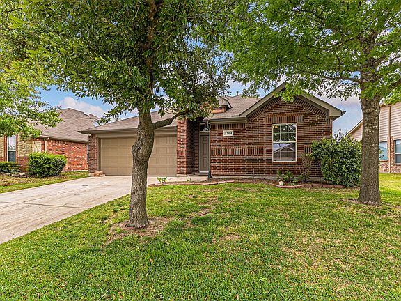 3rd image of 1204 Cedar Cove Pl