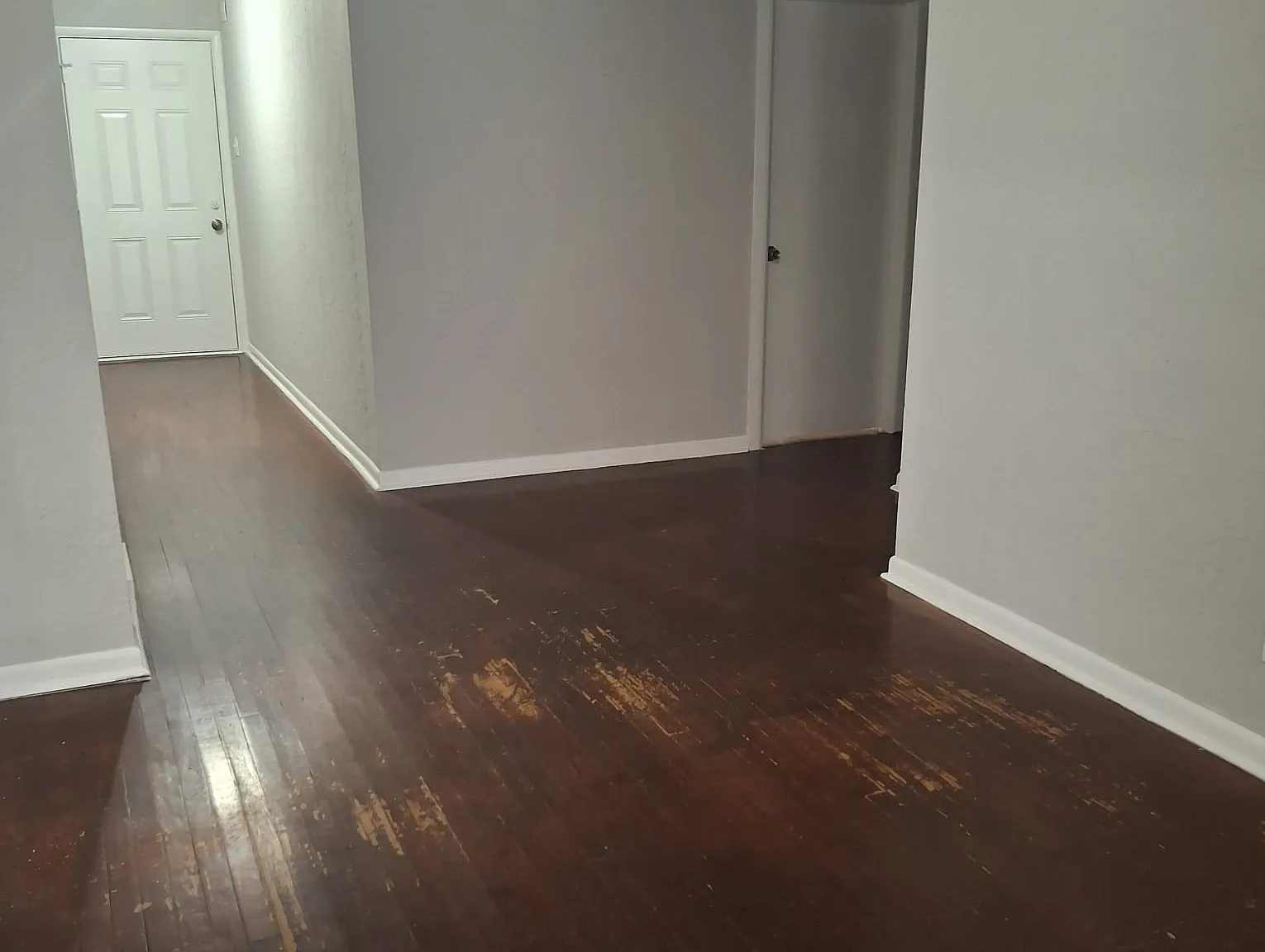 4 bed, 1.5 bath, 2000 sqft, $1,250 — Photo 4