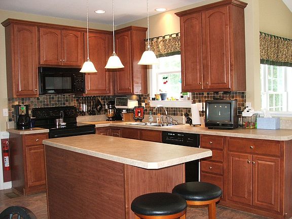 Upgraded Kitchen