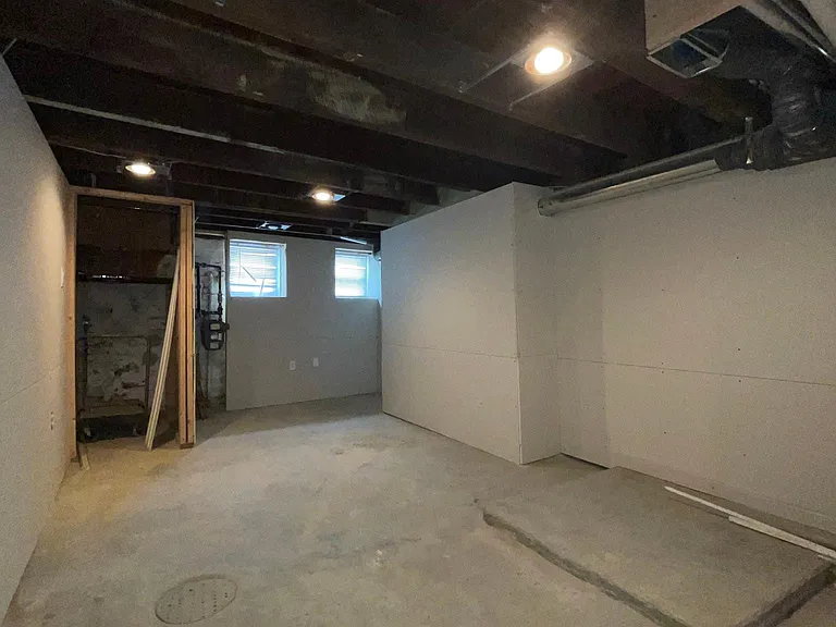 2618 Boone St — Photo 18