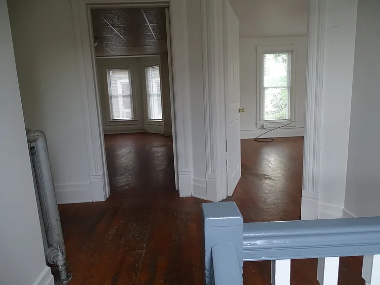 435B Winchester Ave — Photo 17