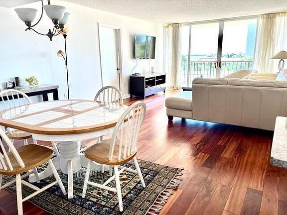 3rd image of 5600 N Flagler Dr APT 410
