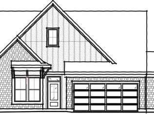 740 Crystal Lake Pkwy, Hoschton, GA 30548