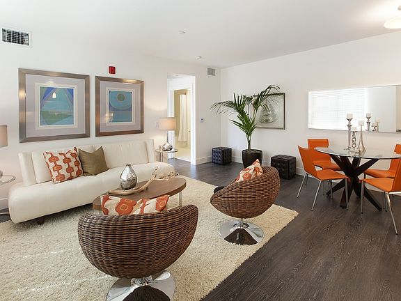 4th image of 1595 Pacific Ave APT 202