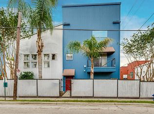 901 Robin St, Houston, TX 77019