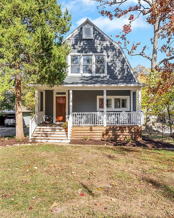1st image of 633 N Forest Ave