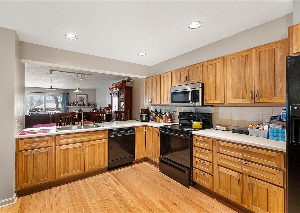 Pointe Rok Estates 73 Pointe Rok Dr Worcester MA Zillow