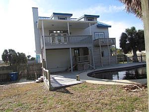 3rd image of 907 Panferio Dr
