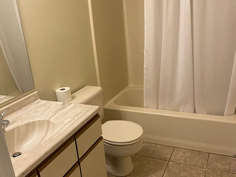 50 Union St #21 — Photo 9