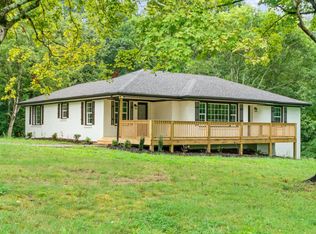 947 Oakdale Dr, Clarksville, TN 37040