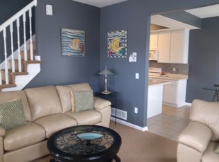 2101 Meadow Ct APT 201, Des Moines, IA 50320