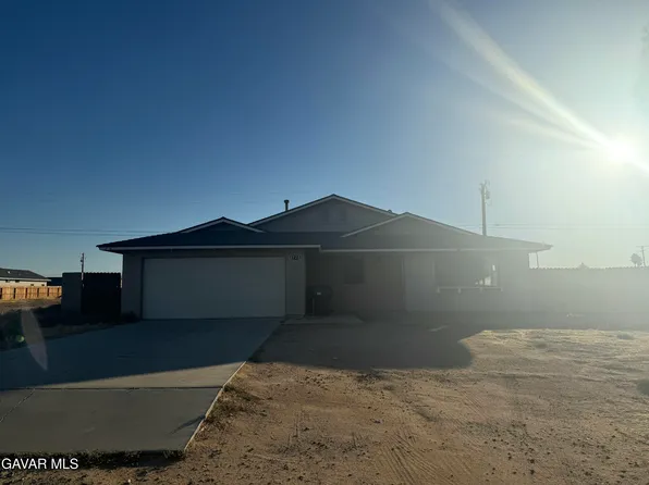8720 S Loop Blvd, California City, CA 93505