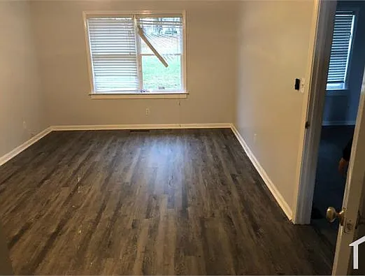 8485 Rivertown Rd — Photo 5