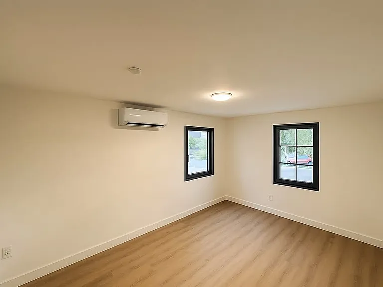 2292 SW 16th Ter #6 — Photo 10