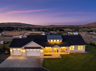 59415 E 95th Pr SE, Benton City, WA