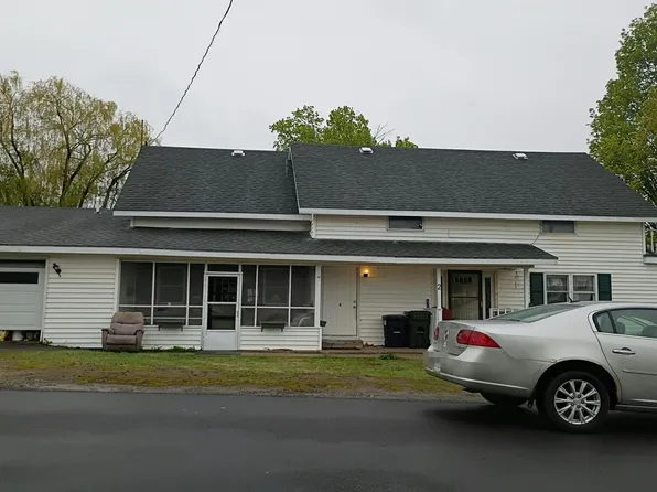 2 Hutchins St, Norfolk, NY 13667
