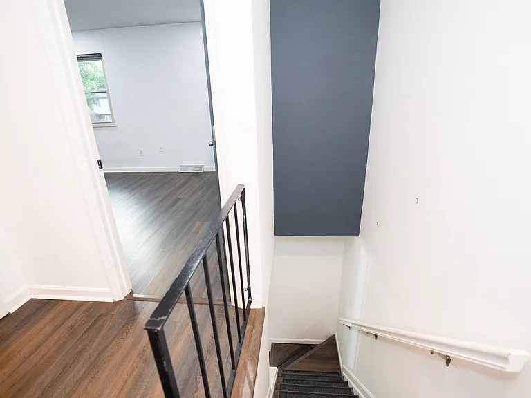 6589 Bunker Oak Trl — Photo 21