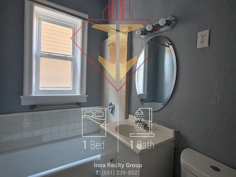 662 Avenue A #8 — Photo 5