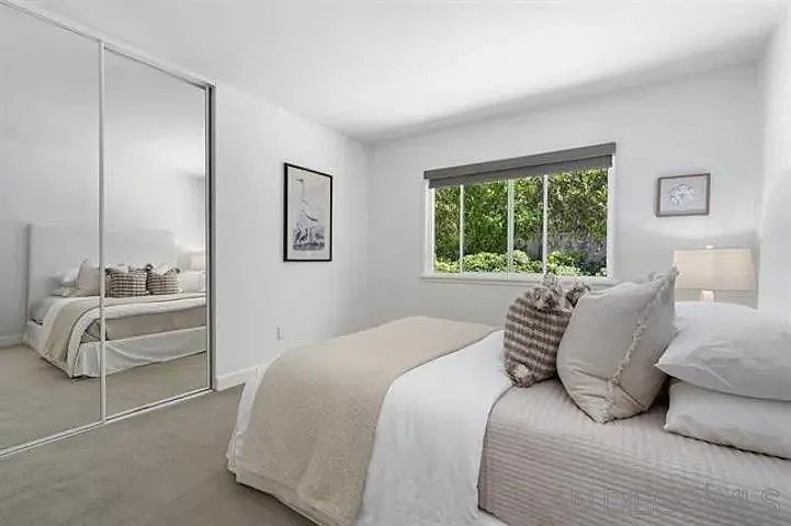 445 Avenida Primavera — Photo 19