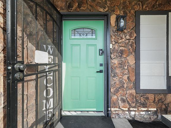5th image of 4493 Ardmore Avenue