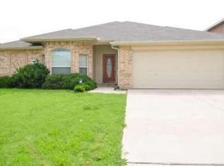 6858 Danieldale Dr, Fort Worth, TX 76137