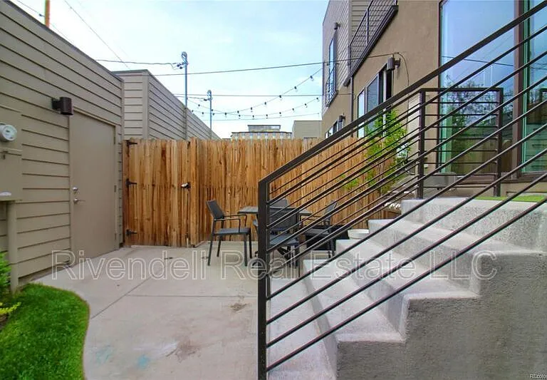 1835 E Jewell Ave — Photo 15