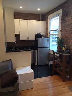 Rented by Town Residential | media 51