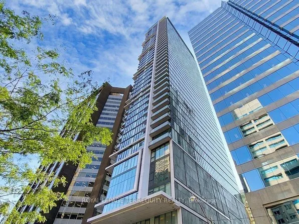 426 University Ave #Penthouse 101, Toronto, ON M5G 1S9