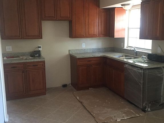 5th image of 5312 Glasgow Ave