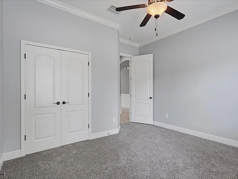 5333 Sagecrest Dr — Photo 35
