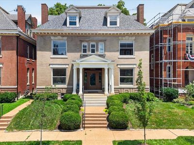 5095 Westminster Pl, Saint Louis, MO, 63108