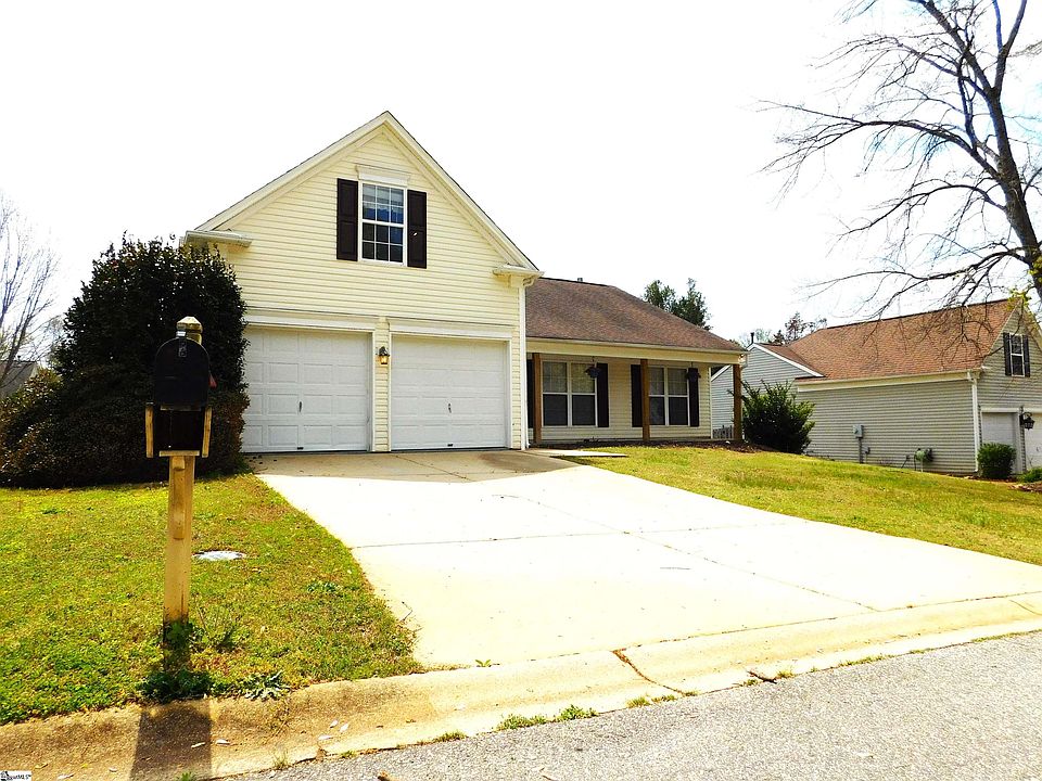 1st image of 105 W Okaloosa Way