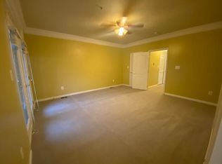 19426 Diamond Lake Dr, Leesburg, VA