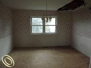 3rd image of 2520 Mercury Dr