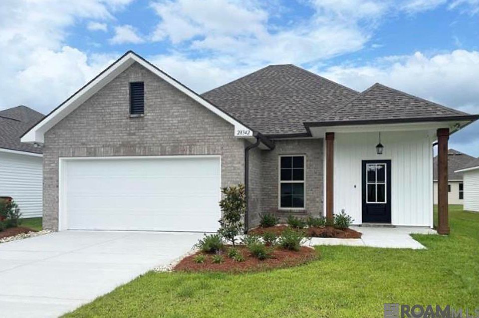 1st image of 28342 Moreau Dr