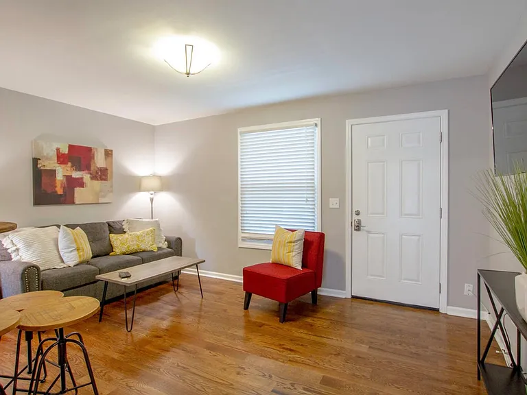 6313 Thunderbird Dr — Photo 7