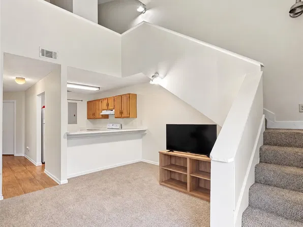 1063 Stonegate Dr APT B, Auburn, AL 36832