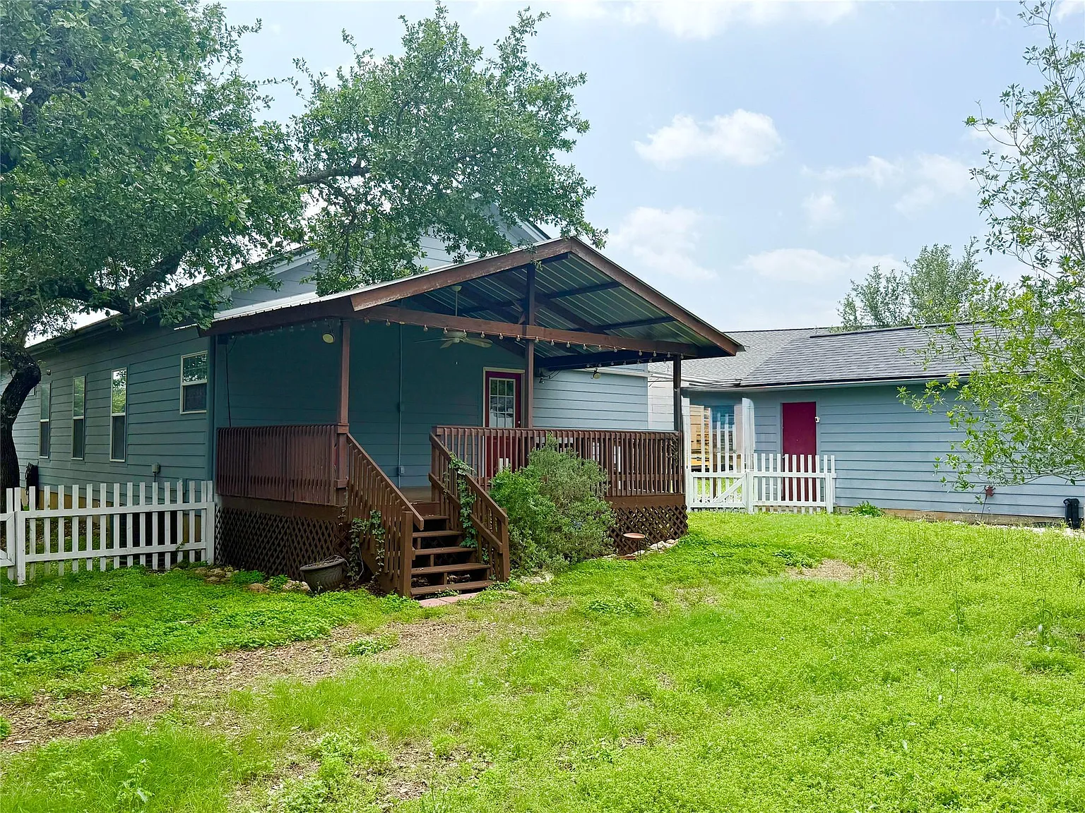 3 bed, 2.0 bath, 1562 sqft, $1,995 — Photo 4