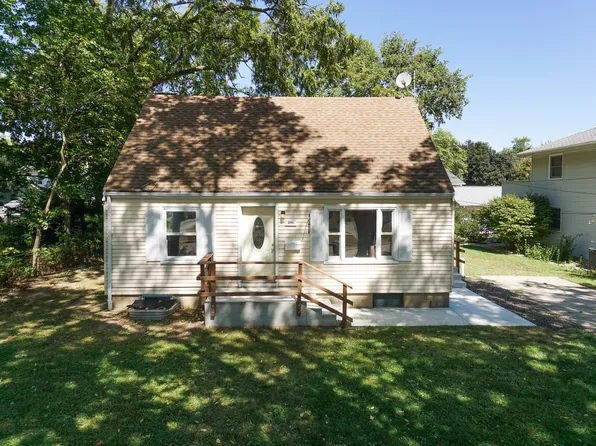 406 E Sycamore St, Normal, IL 61761