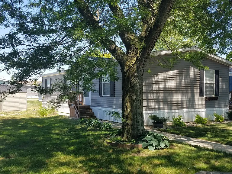Belle Villa Meadows — Photo 9