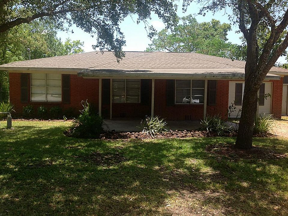 1st image of 123 Janice St