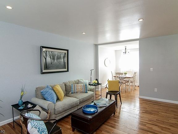 2nd image of 45 Wilfred St APT 35