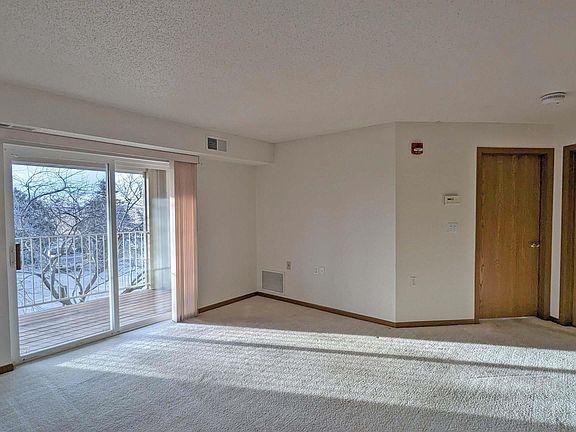 5th image of 1900 4th Ave SW APT 218