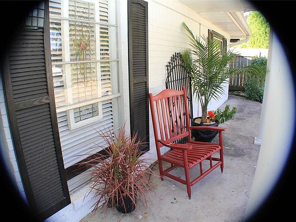 5th image of 1511 E Taylor Lake Cir